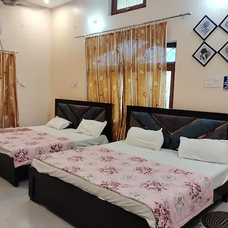 Om Palace Guest House Ayodhya Dhaam -Ac & Non Ac Rooms Exterior photo