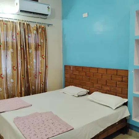 Om Palace Guest House Ayodhya Dhaam -Ac & Non Ac Rooms Exterior photo