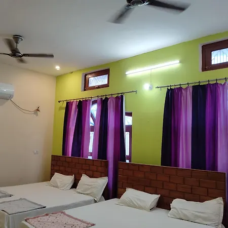 Om Palace Guest House Ayodhya Dhaam -Ac & Non Ac Rooms Exterior photo