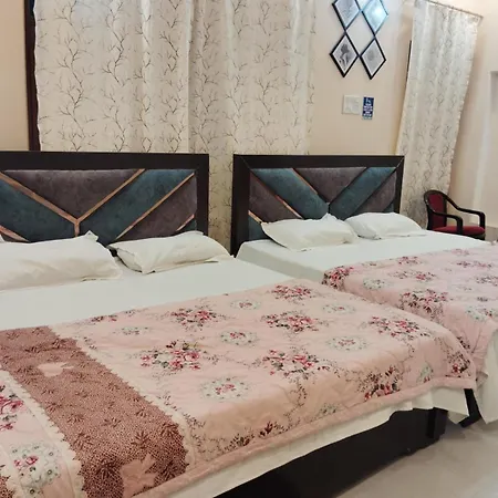 Om Palace Guest House Ayodhya Dhaam -Ac & Non Ac Rooms Exterior photo