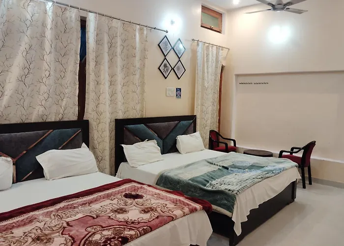 Om Palace Guest House Ayodhya Dhaam -Ac & Non Ac Rooms